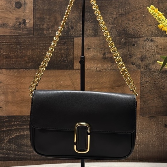 Marc Jacobs Handbags - 🎉Host Pick🎉 New Marc Jacobs The J Marc Classic Black Leather Bag